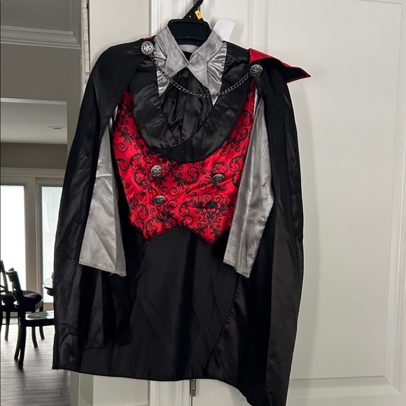 Dracula Red and Black Costume with Cape - Picture 1 of 3